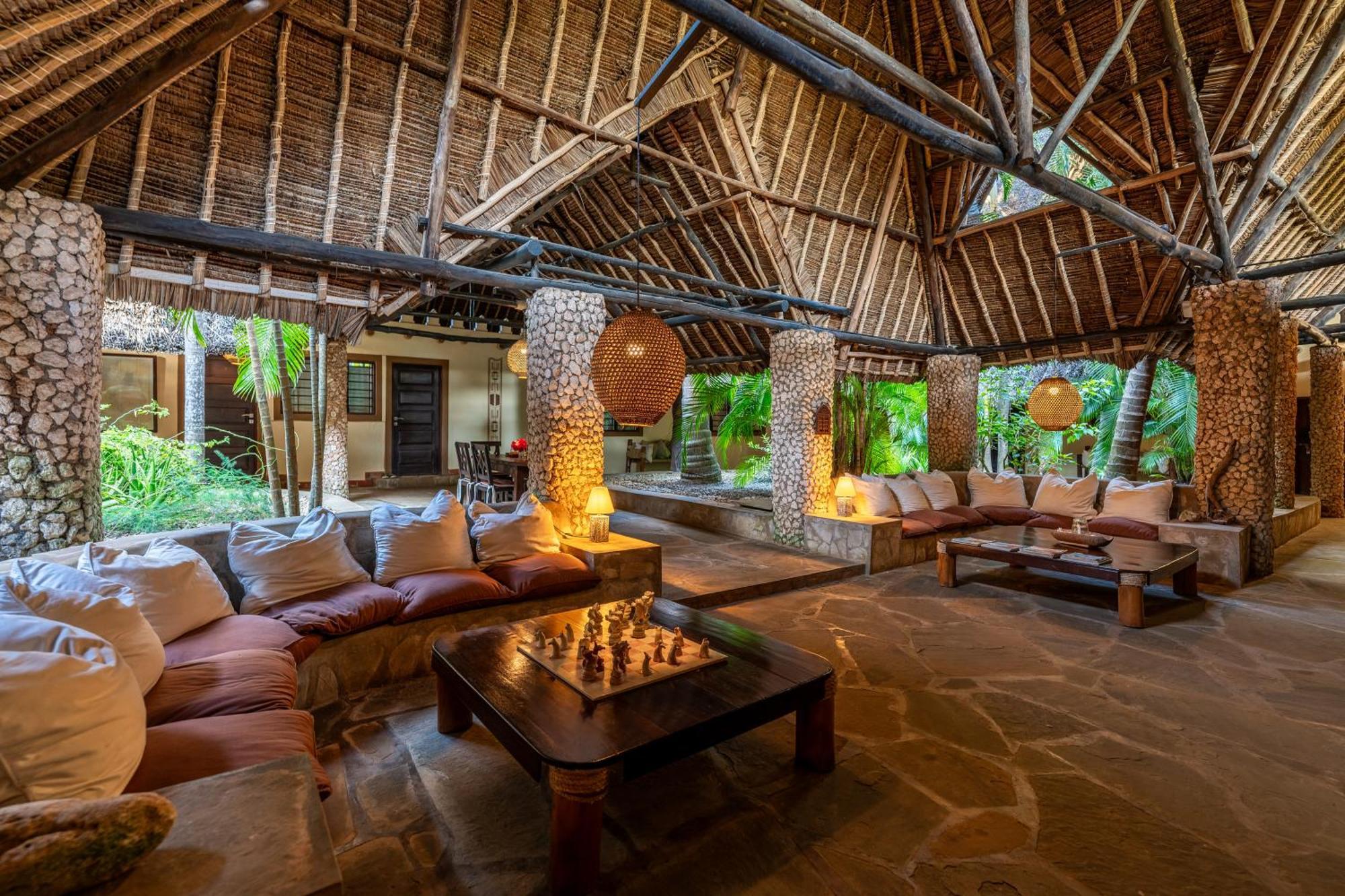 Diani Marine Divers Village Playa de Diani Exterior foto